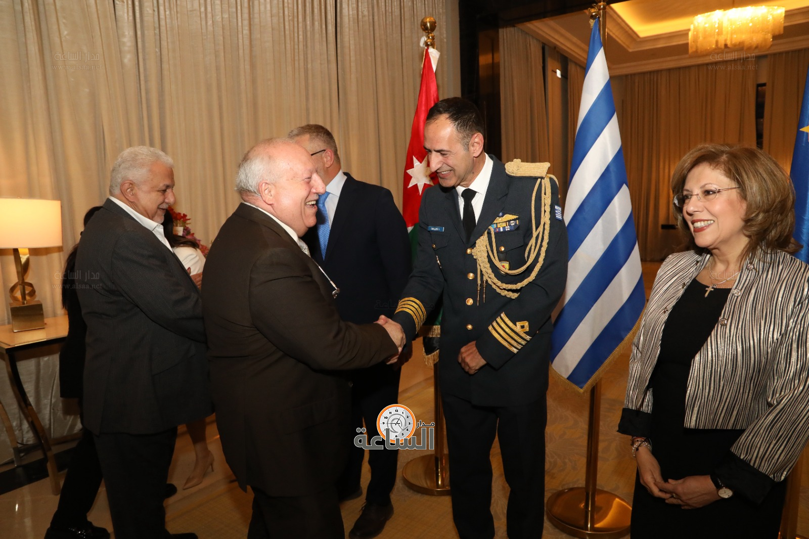 Madar Al-Saa Images 0.3202437314197504