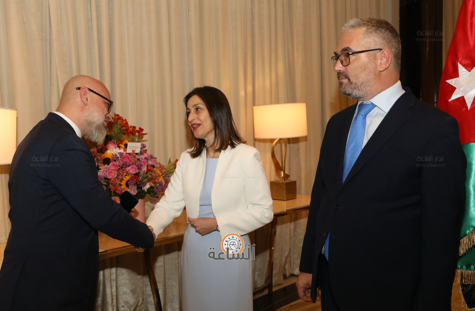 Madar Al-Saa Images 0.1434969554983454