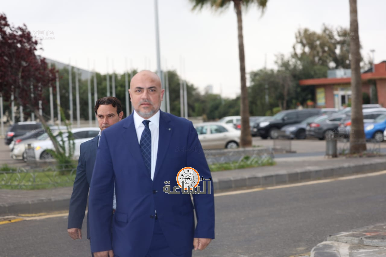 Madar Al-Saa Images 0.19673390080941955