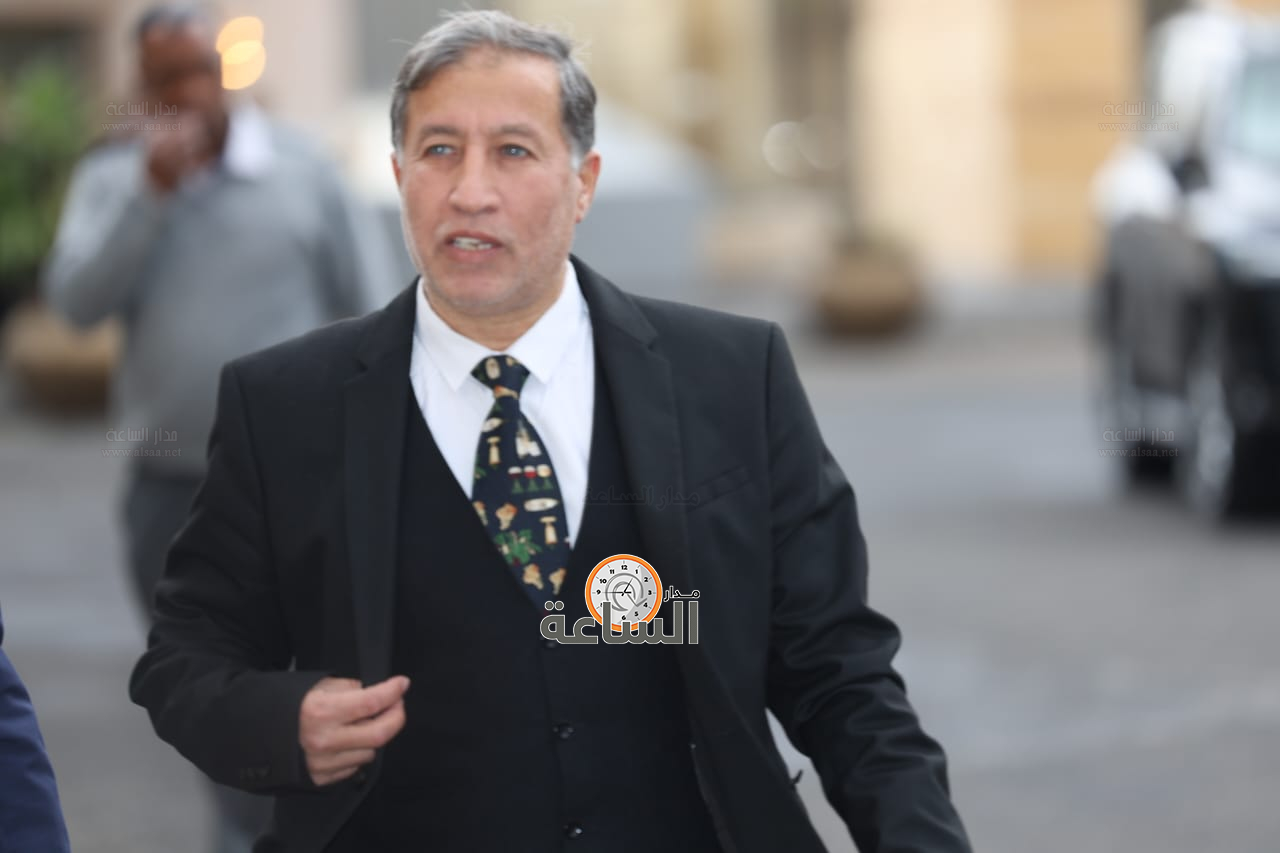 Madar Al-Saa Images 0.3584693431469633