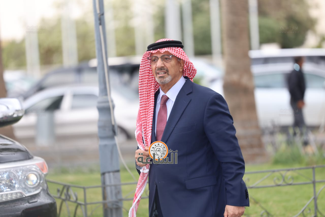 Madar Al-Saa Images 0.47839240998412114