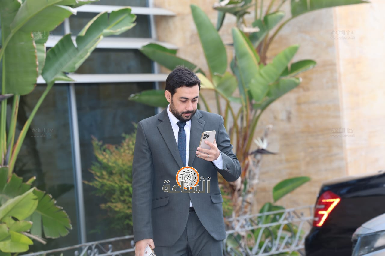 Madar Al-Saa Images 0.4562454295600127