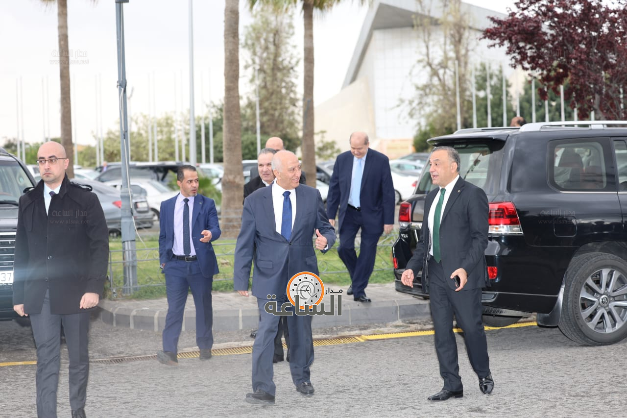 Madar Al-Saa Images 0.6120991783356703