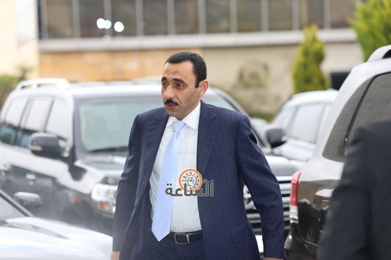 Madar Al-Saa Images 0.23566518041305773