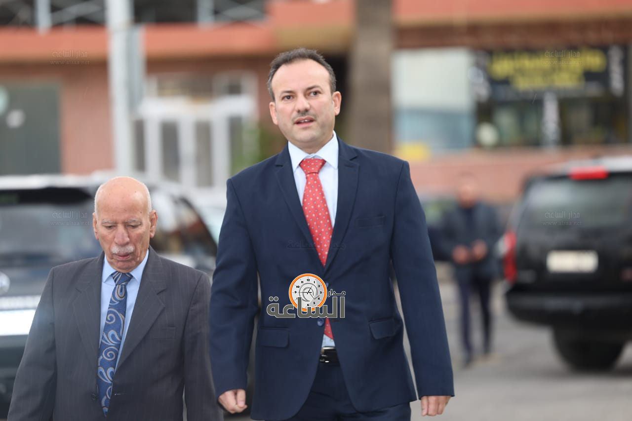 Madar Al-Saa Images 0.7857787647111022