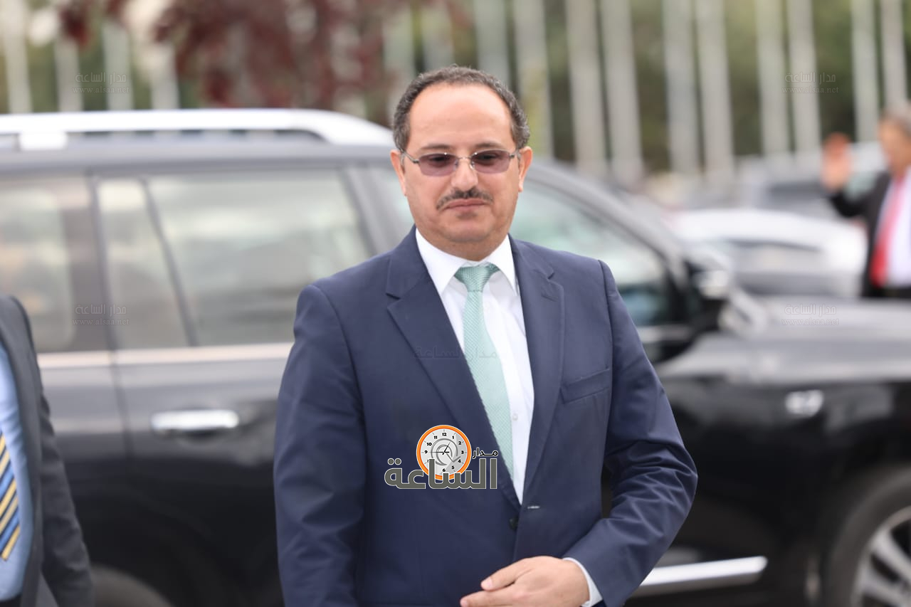 Madar Al-Saa Images 0.3657680519712817