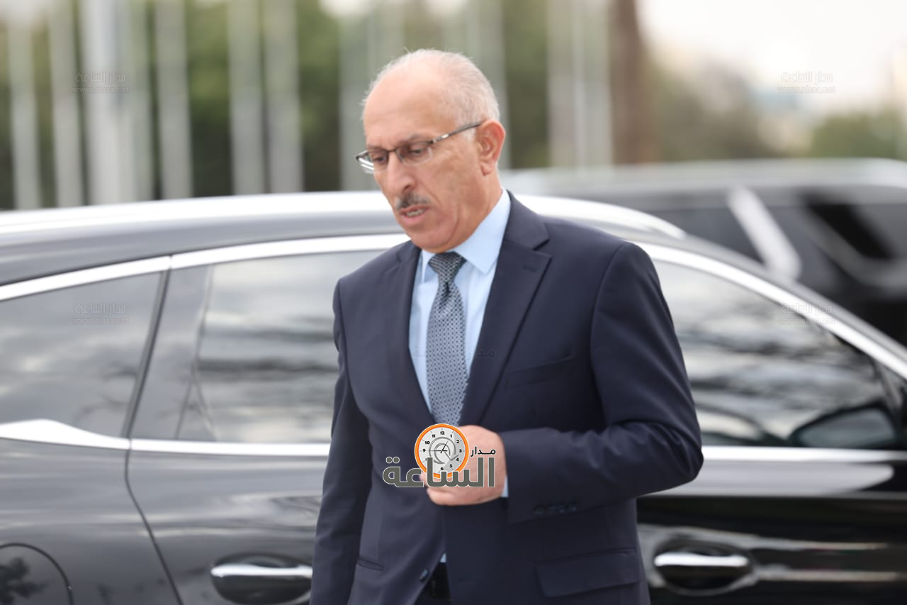 Madar Al-Saa Images 0.8136399550637076