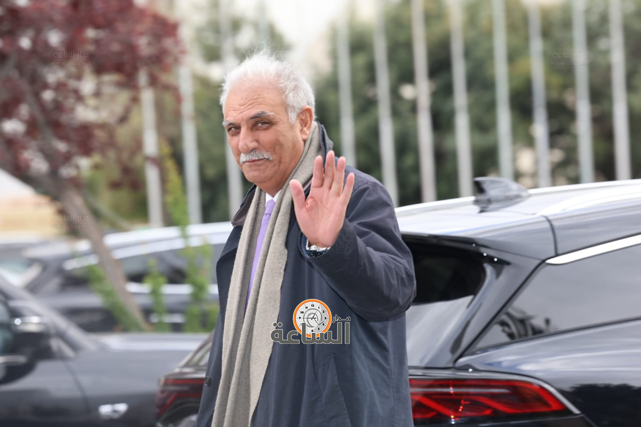 Madar Al-Saa Images 0.9627119542312494