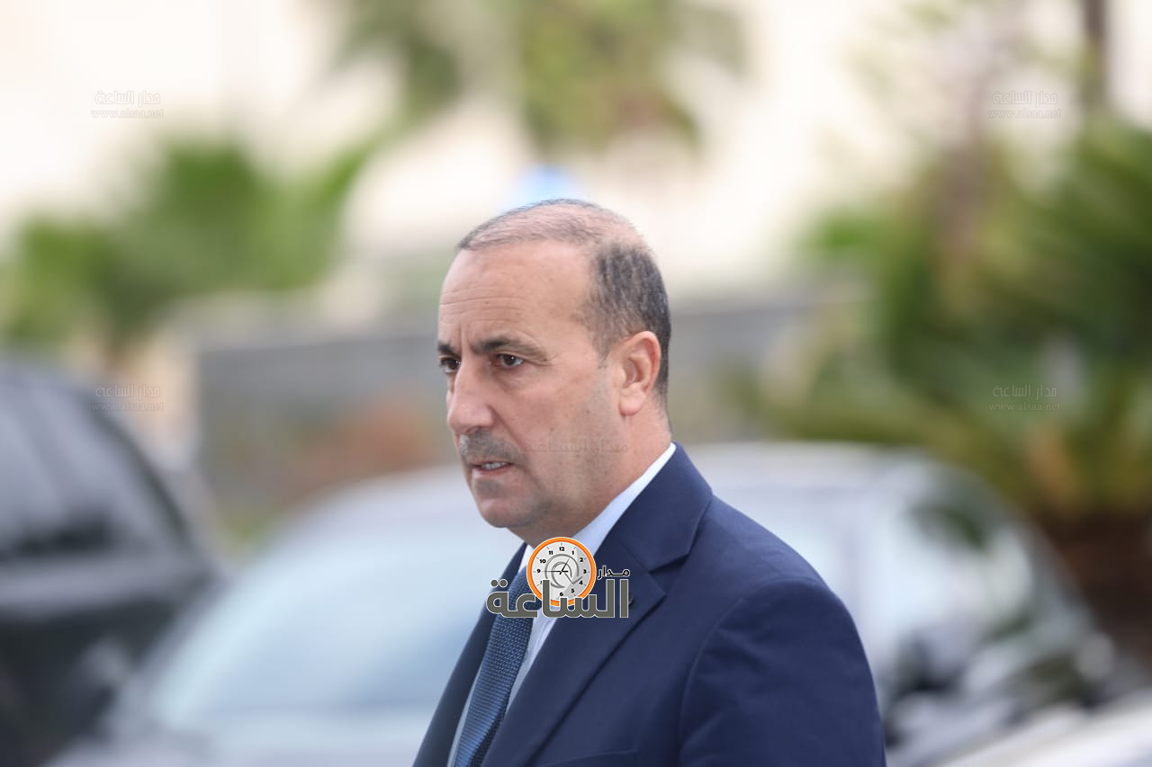 Madar Al-Saa Images 0.9628863404186581