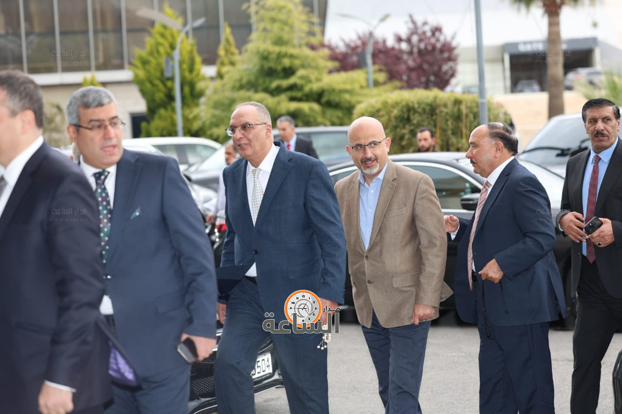 Madar Al-Saa Images 0.21093140852321857