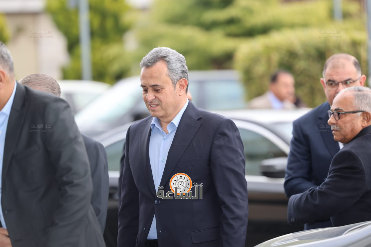 Madar Al-Saa Images 0.39006949627227316