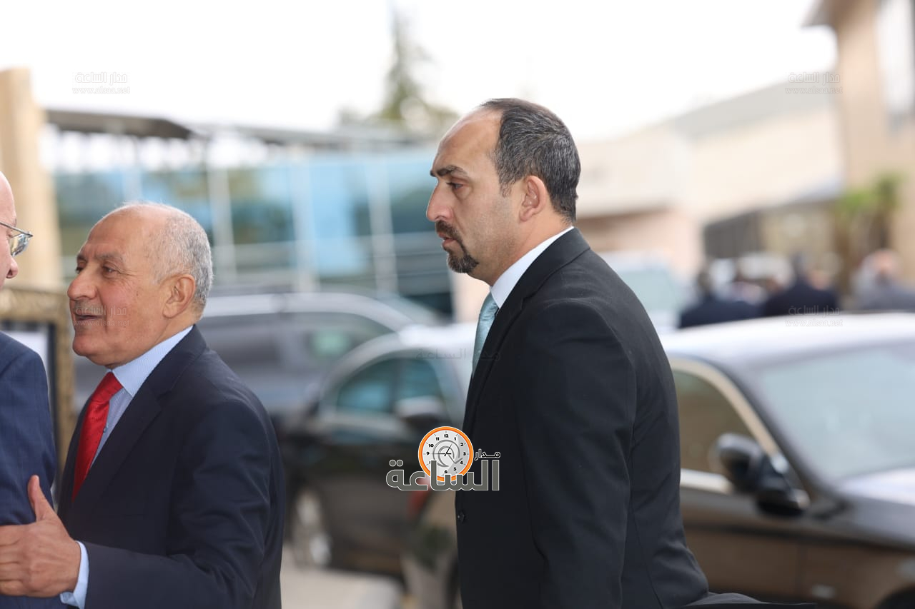 Madar Al-Saa Images 0.9206657929706827