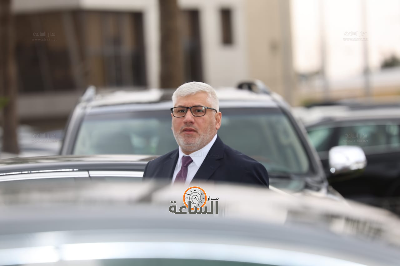 Madar Al-Saa Images 0.9712387852365458