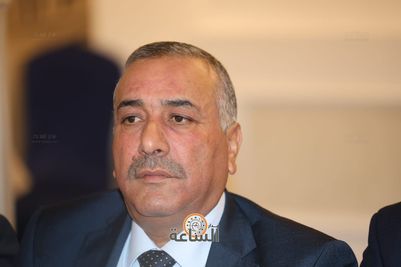 Madar Al-Saa Images 0.011912434651718207