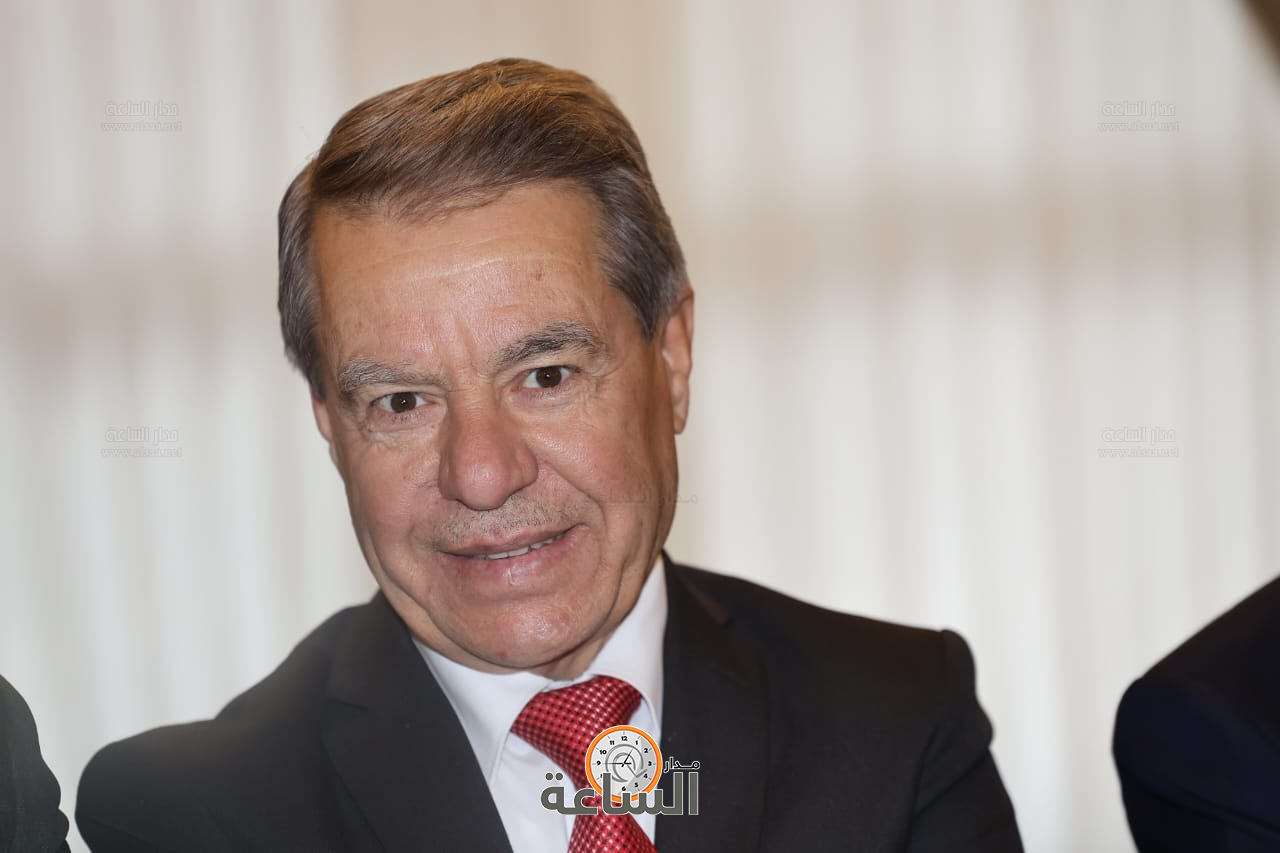 Madar Al-Saa Images 0.03746965522144974