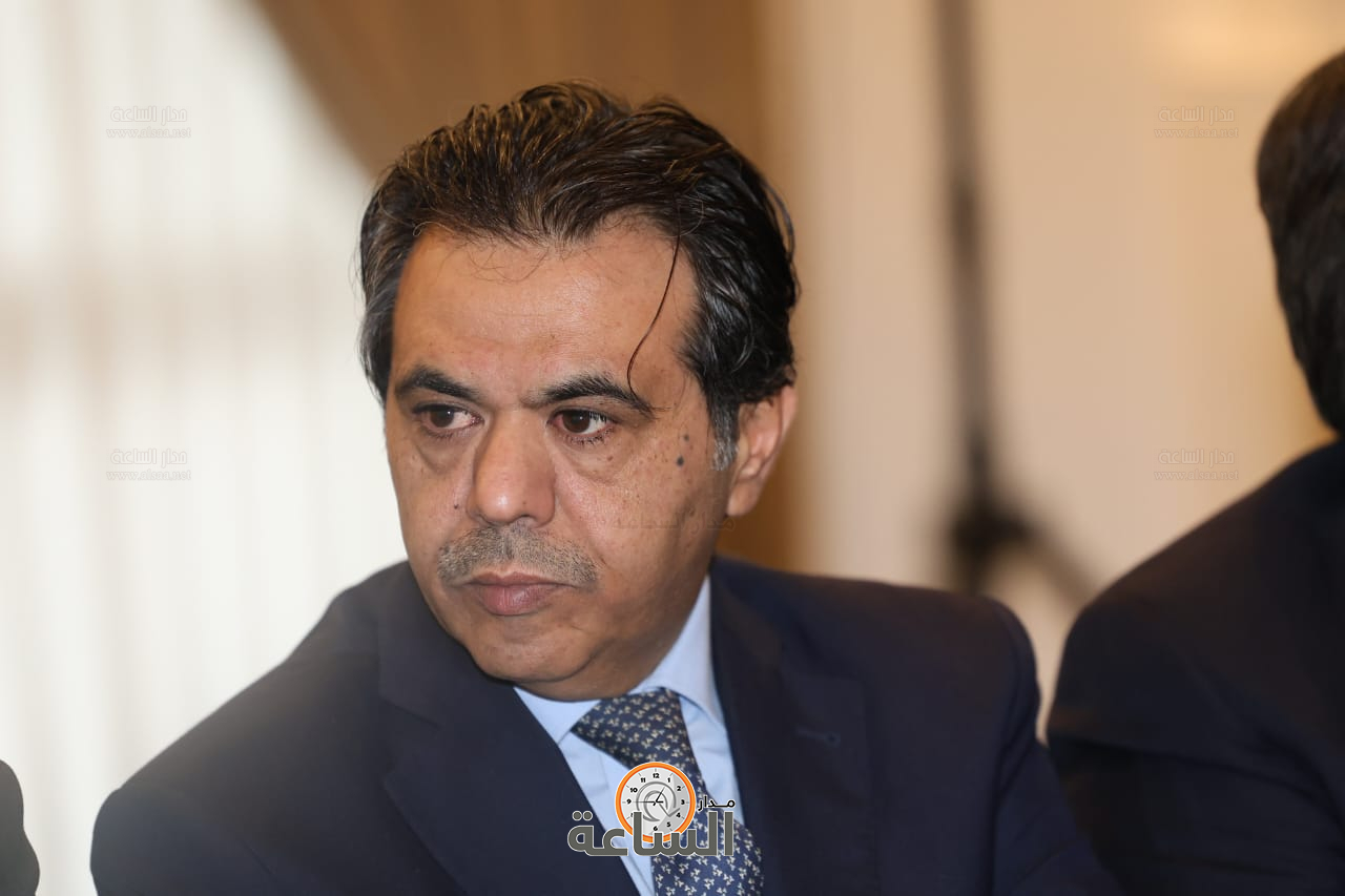 Madar Al-Saa Images 0.8527157429237467