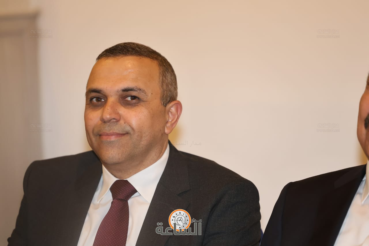 Madar Al-Saa Images 0.130082641312941