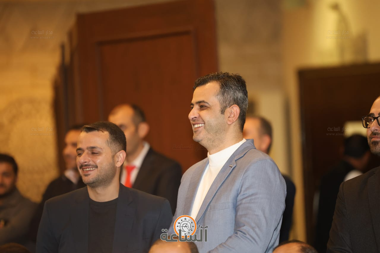 Madar Al-Saa Images 0.5794505484847348