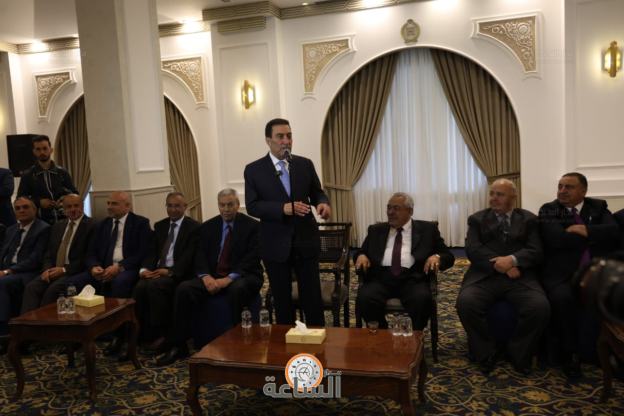 Madar Al-Saa Images 0.8435571360779276