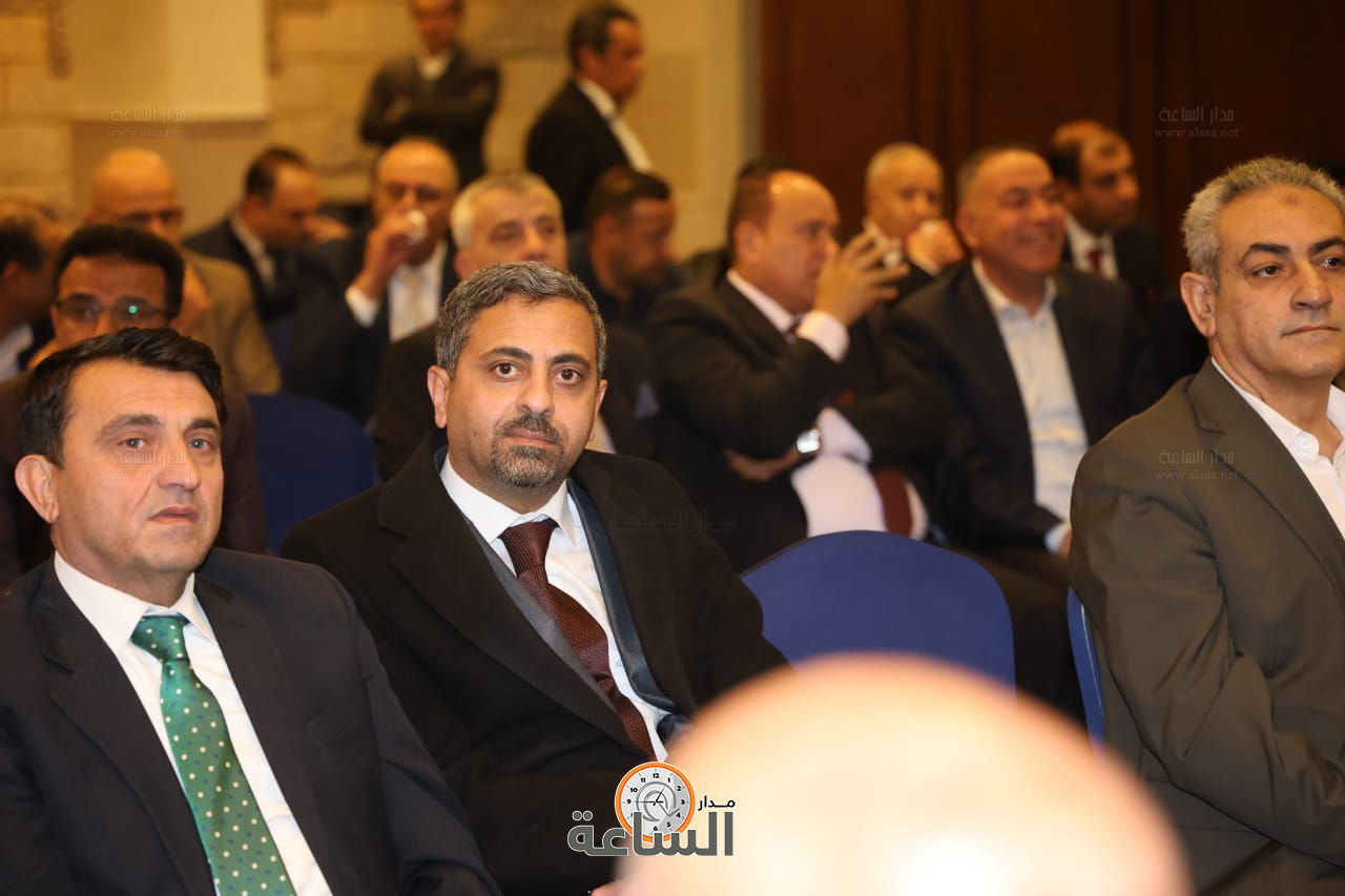 Madar Al-Saa Images 0.7017187735154425