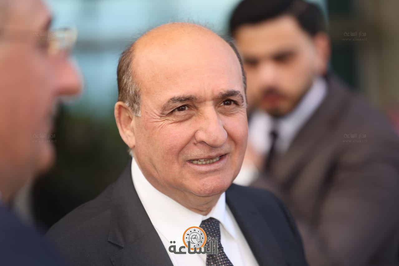 Madar Al-Saa Images 0.25701914396752246