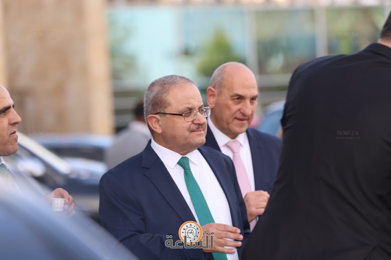 Madar Al-Saa Images 0.7083656448720744