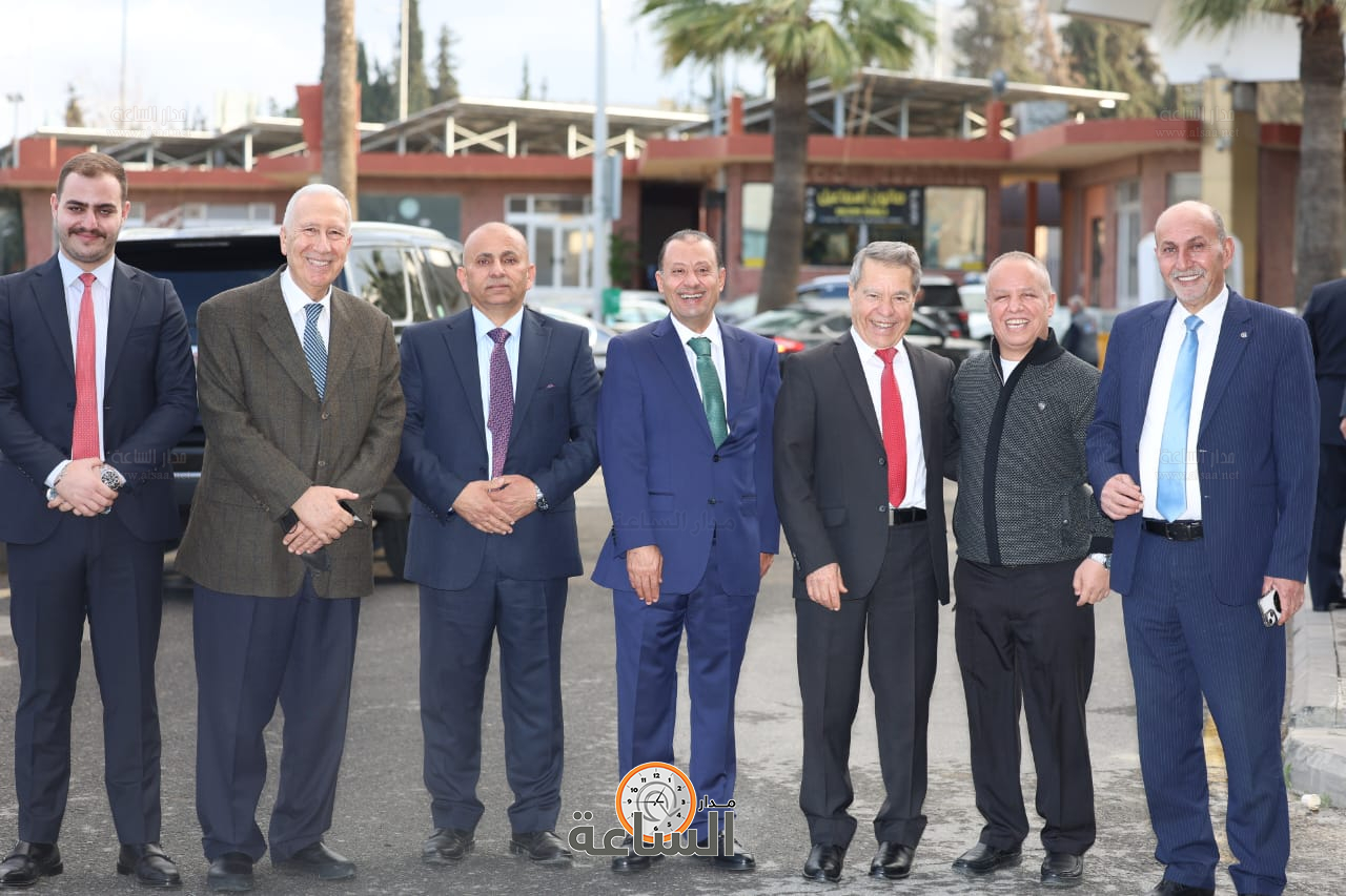 Madar Al-Saa Images 0.07255221950791912