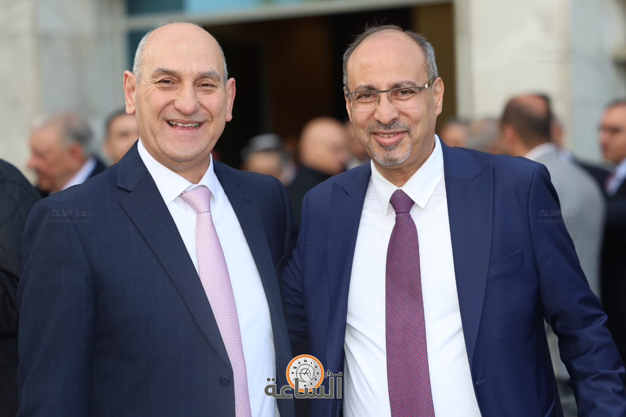 Madar Al-Saa Images 0.8087495546770113