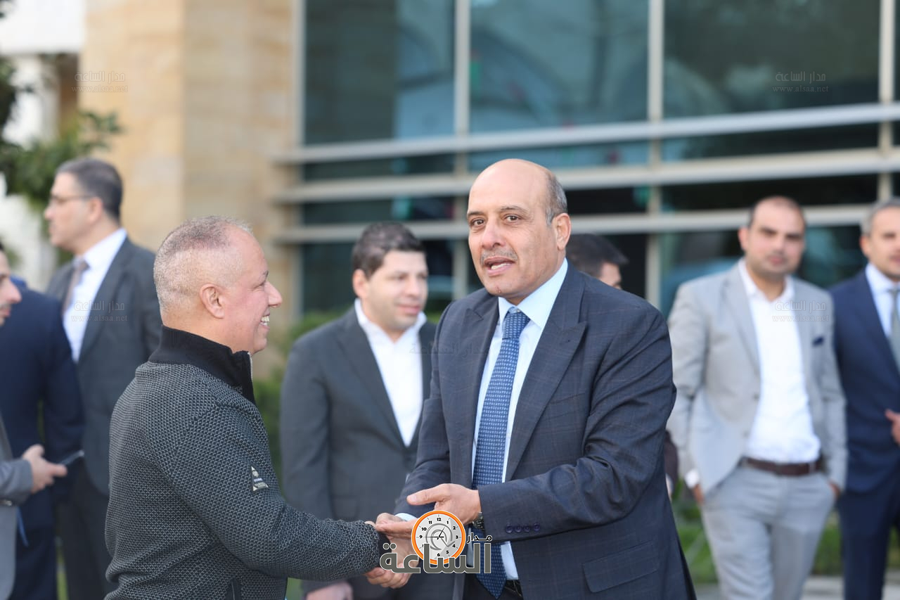 Madar Al-Saa Images 0.26803515338464634