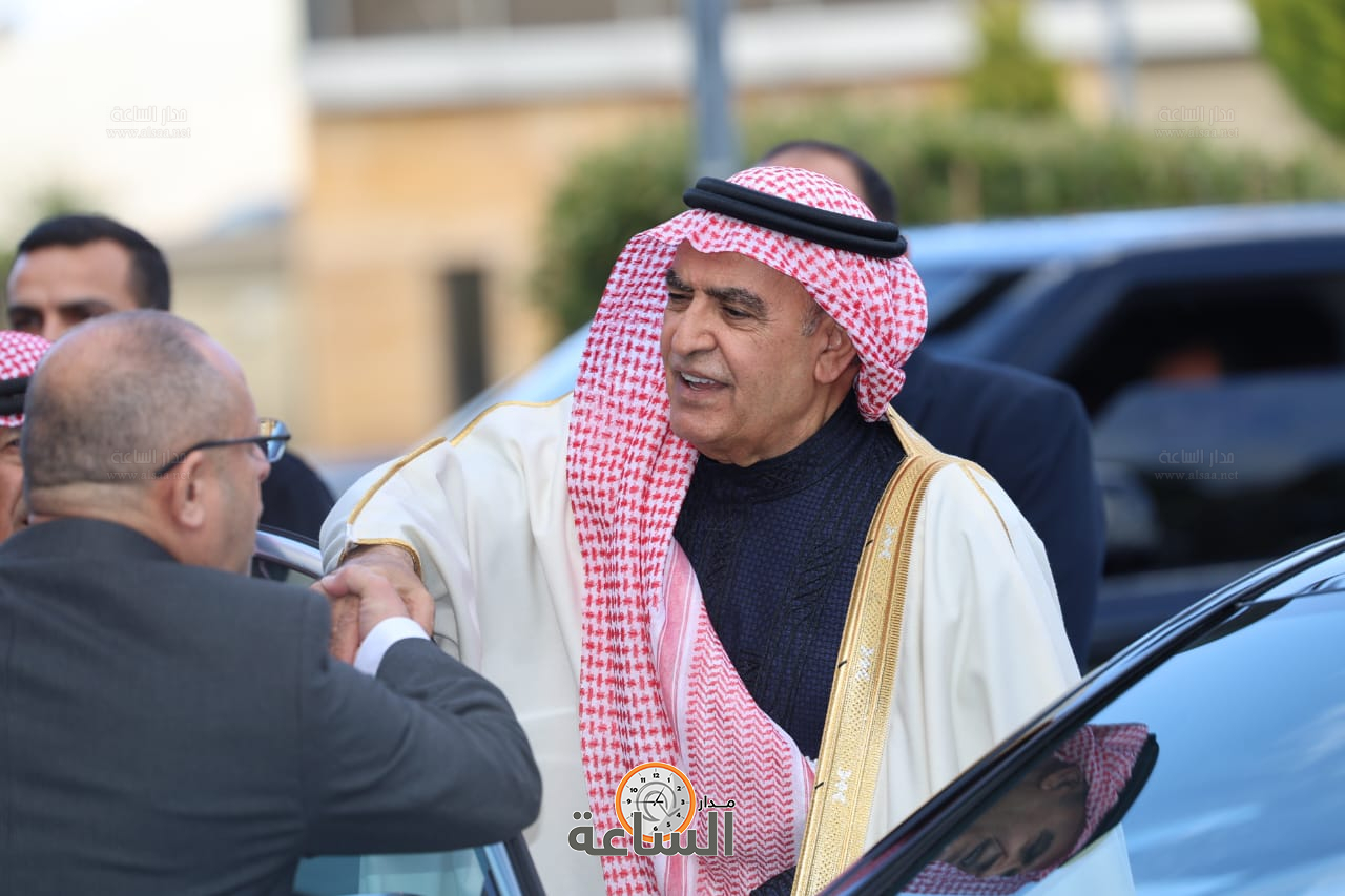 Madar Al-Saa Images 0.9511638572076171