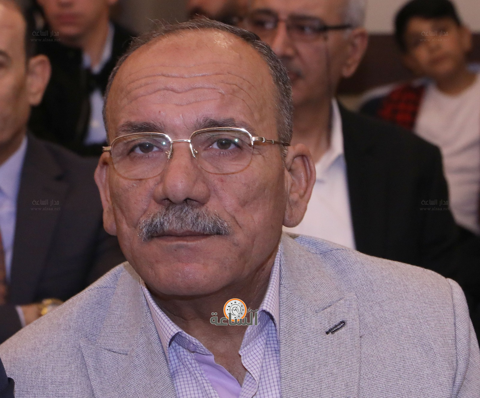 Madar Al-Saa Images 0.008735760363858702