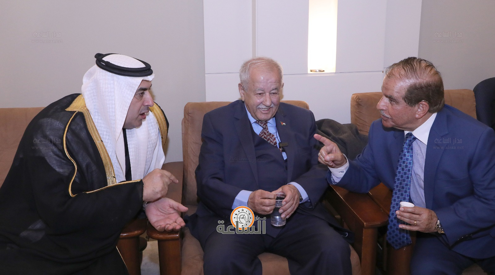 Madar Al-Saa Images 0.6658743652412042