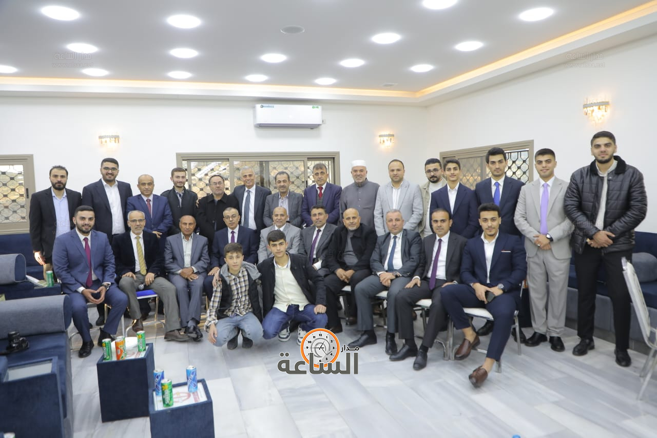 Madar Al-Saa Images 0.15938067610794837