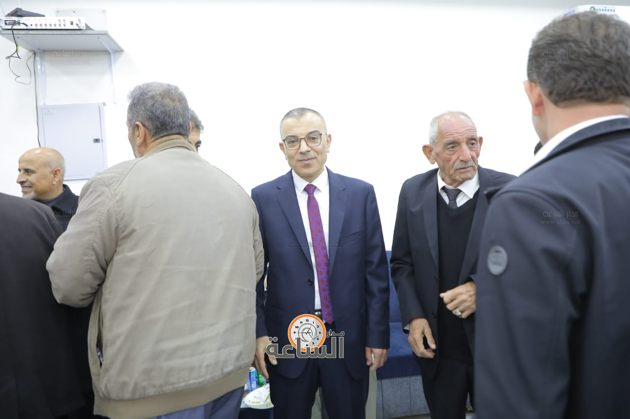 Madar Al-Saa Images 0.7784780084900682