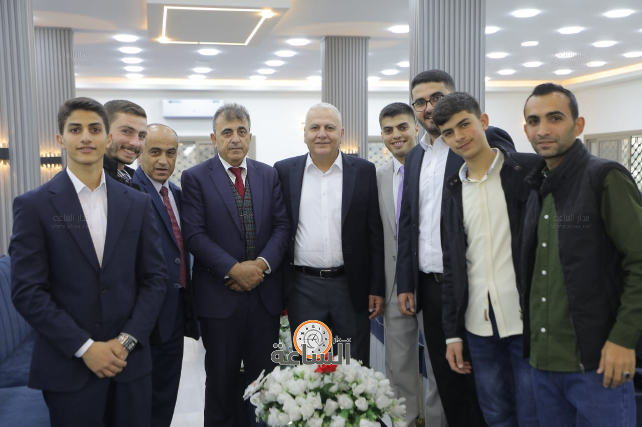 Madar Al-Saa Images 0.9058024620989237