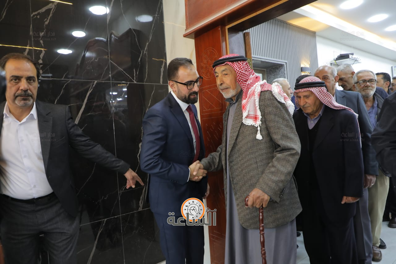 Madar Al-Saa Images 0.6368905390429828