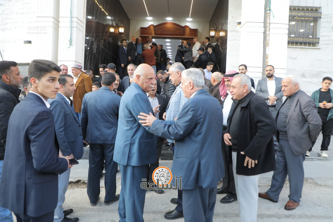 Madar Al-Saa Images 0.6388675476722147