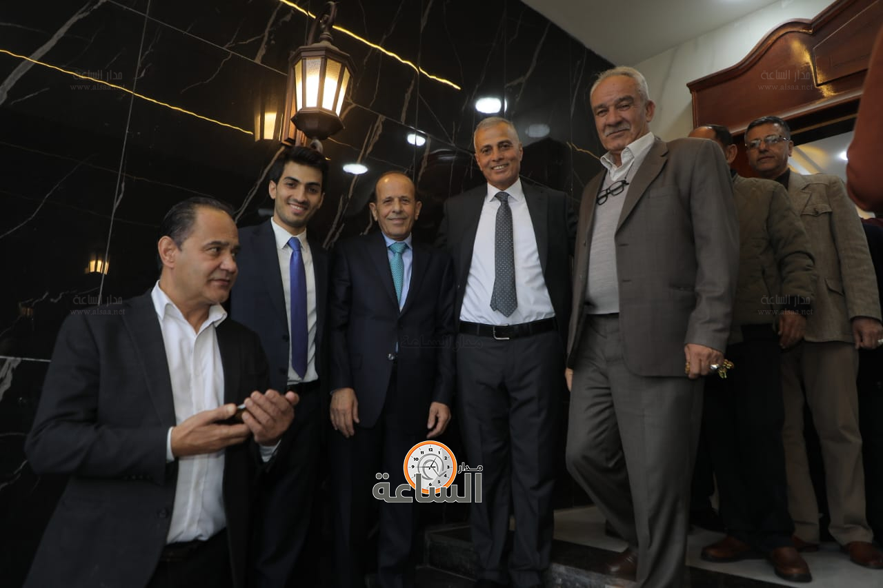 Madar Al-Saa Images 0.7675608690561831