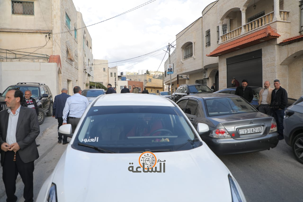 Madar Al-Saa Images 0.6990117069165673