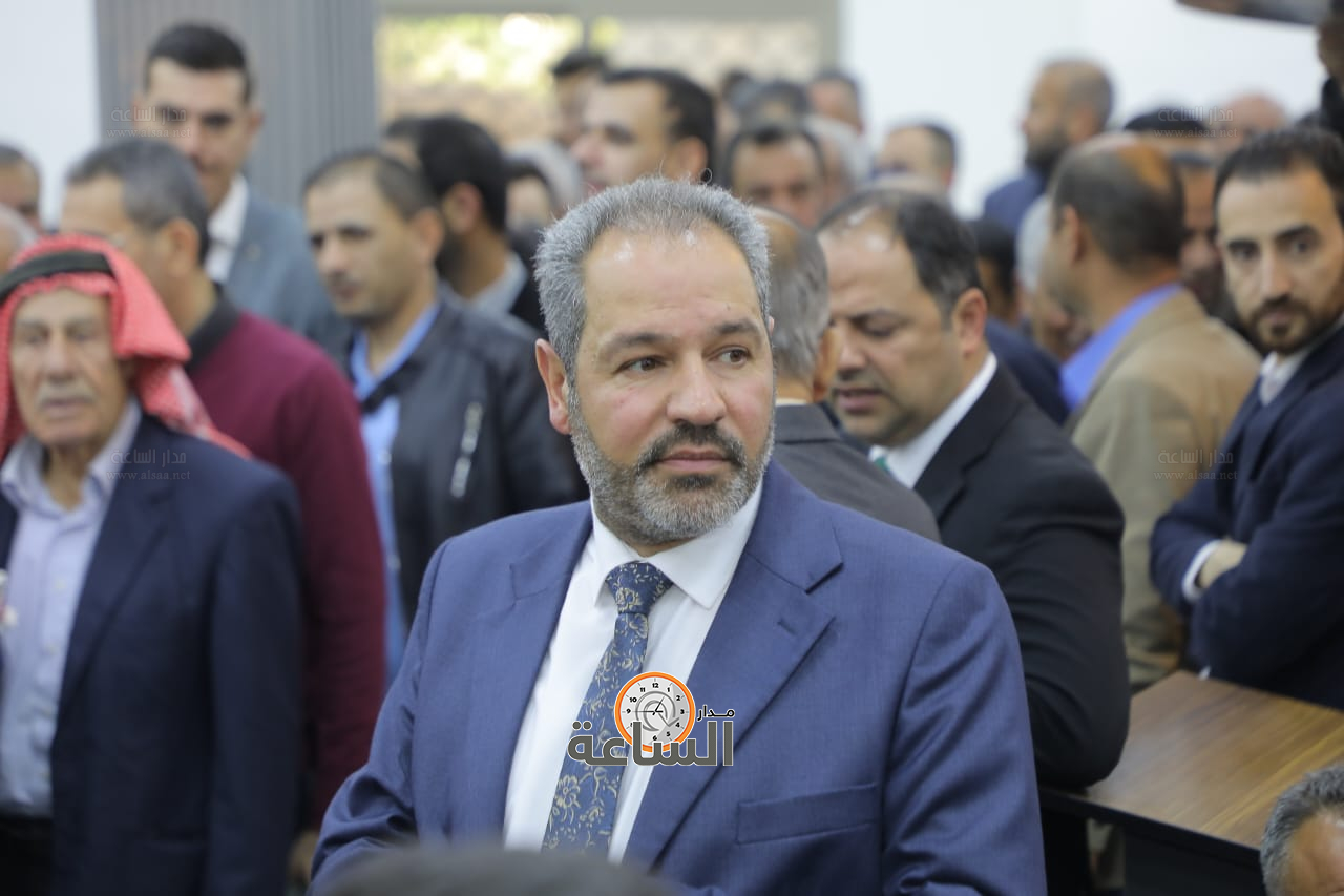 Madar Al-Saa Images 0.7114825608041156