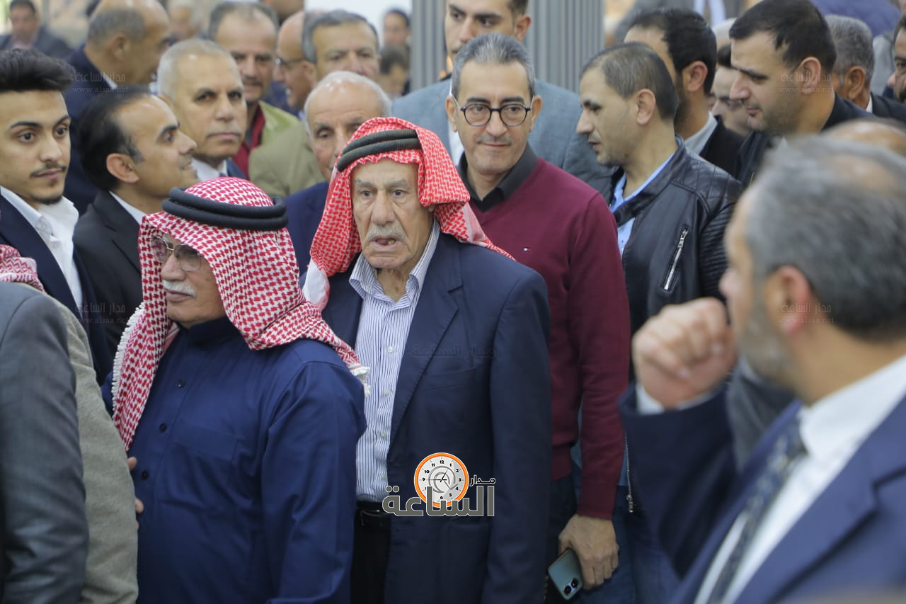 Madar Al-Saa Images 0.803301725742976