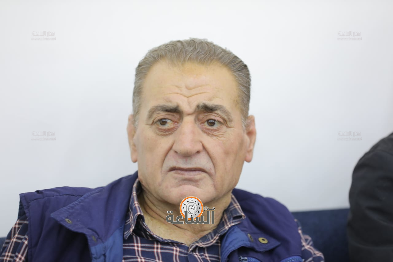 Madar Al-Saa Images 0.02551726239166785