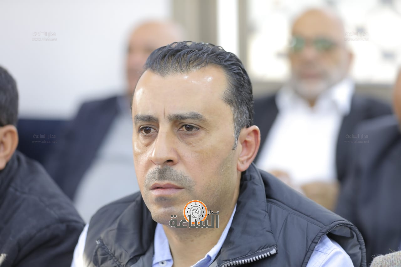 Madar Al-Saa Images 0.7004944568173044