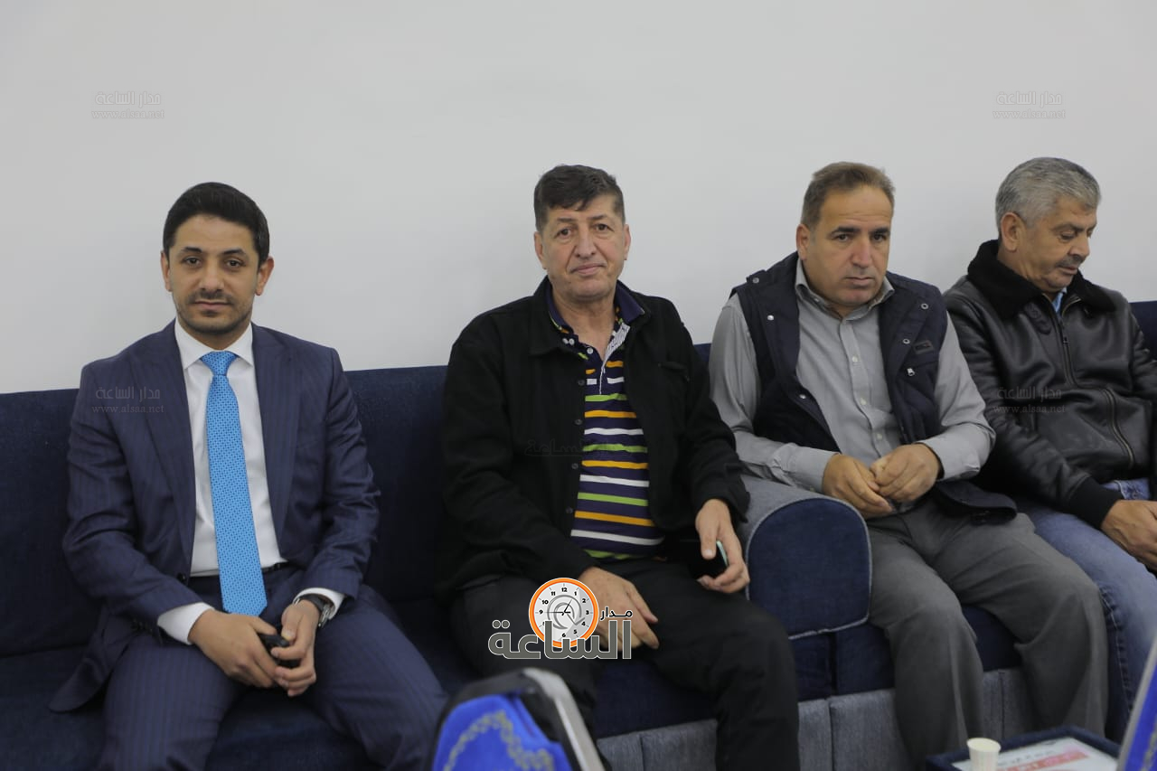 Madar Al-Saa Images 0.7807306308186871