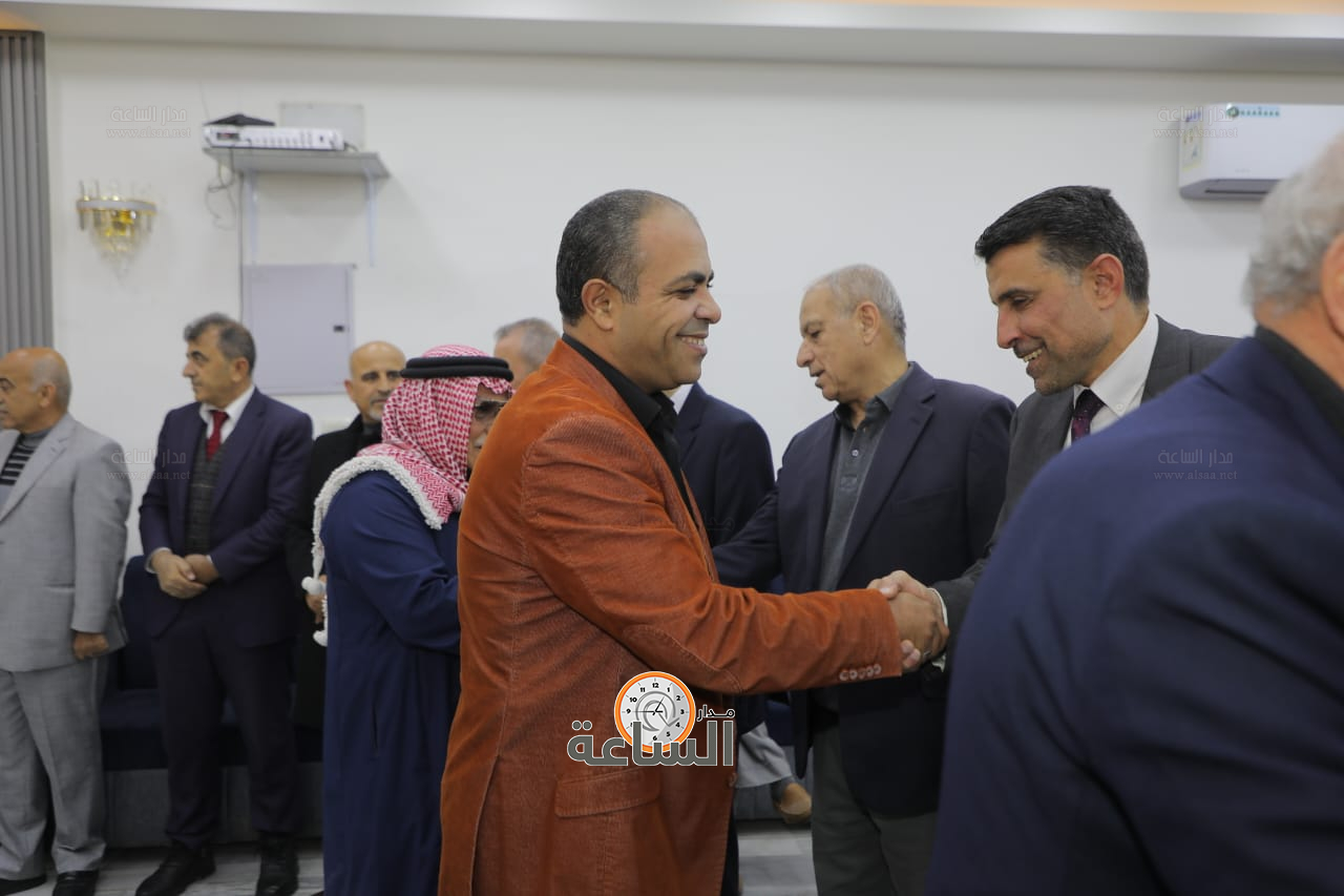 Madar Al-Saa Images 0.7609500156240528