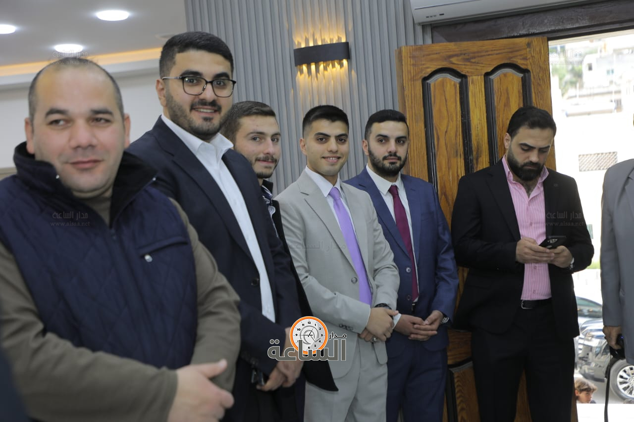 Madar Al-Saa Images 0.4010315844123691