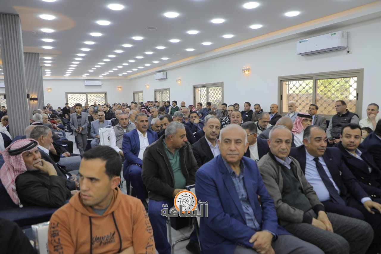 Madar Al-Saa Images 0.7472702639802714