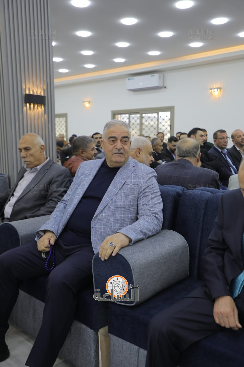 Madar Al-Saa Images 0.35016427662713