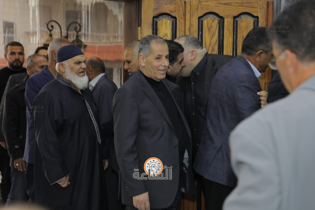 Madar Al-Saa Images 0.2536820549131551