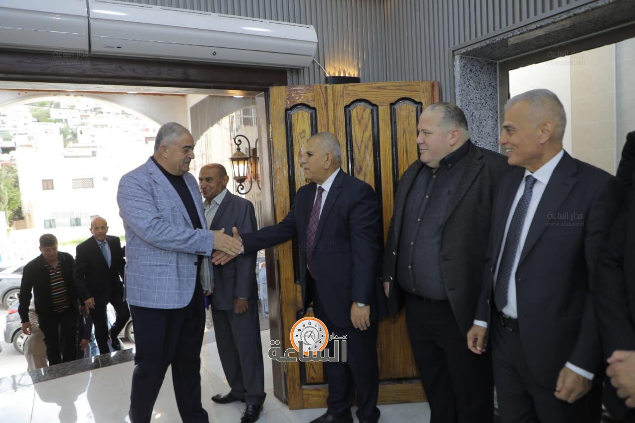 Madar Al-Saa Images 0.8733234026123244